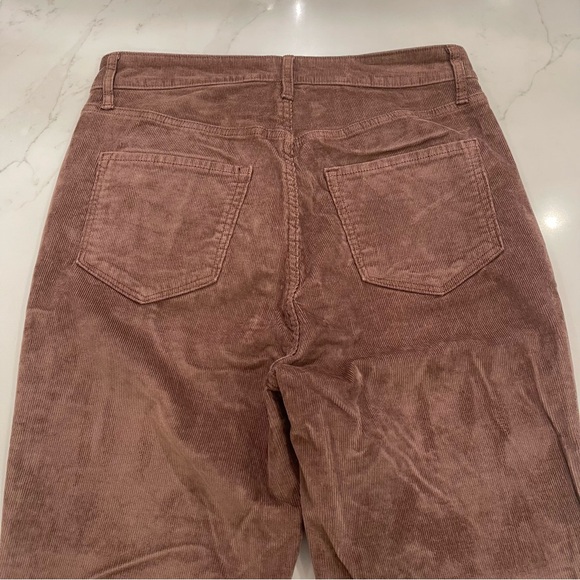 WORN ONCE! Old Navy Woman’s Higher High-Rise Flare Brown Corduroy Pants - Picture 15 of 15